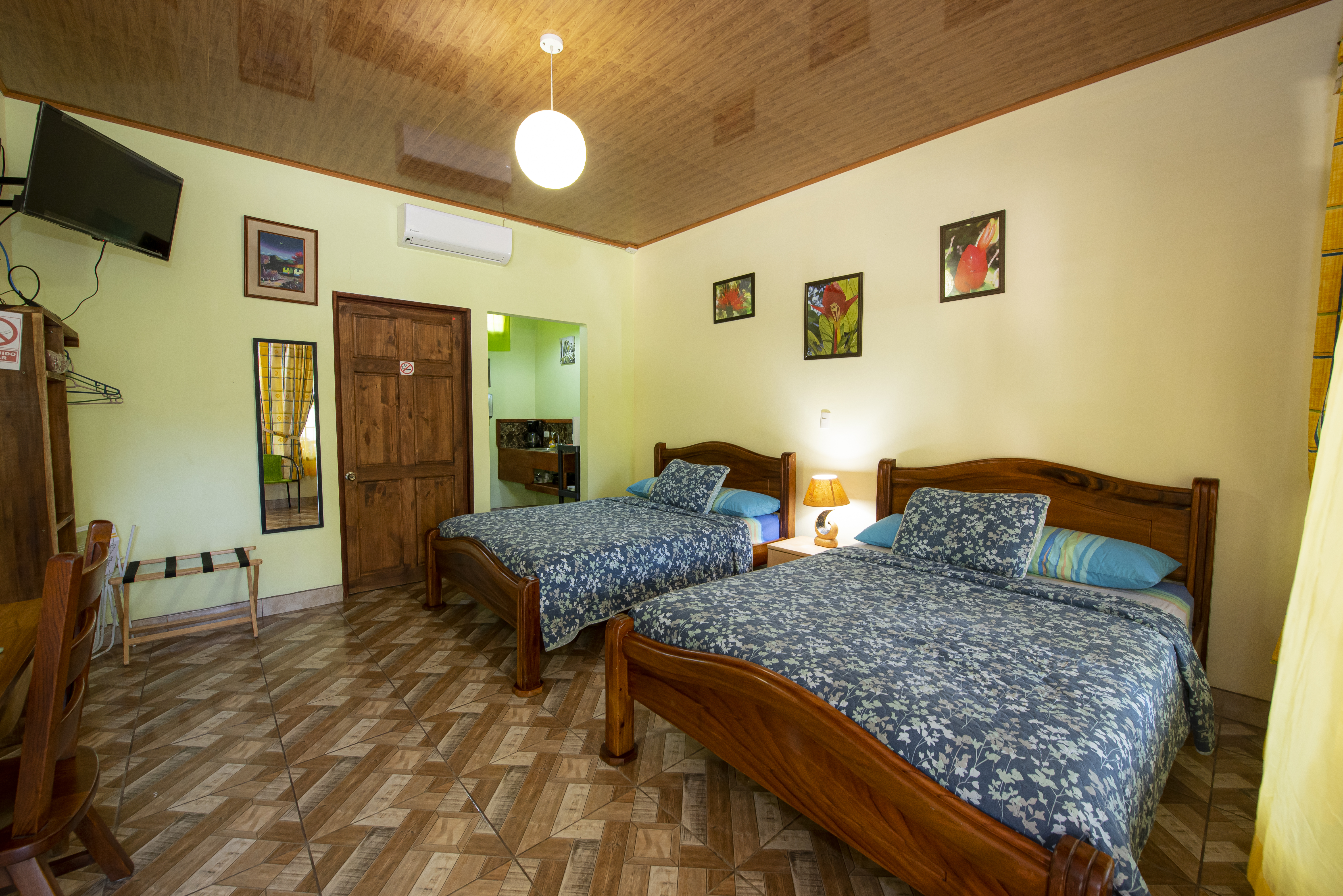 Habitaci&oacute;n #3 &ndash; 3 personas